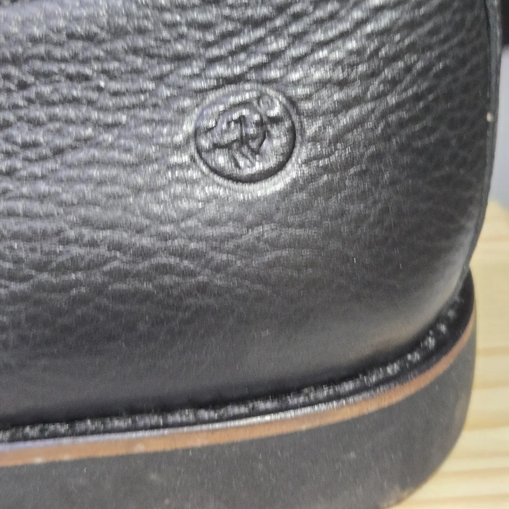 ANATOMIC GEL Classic Black Leather Oxfords